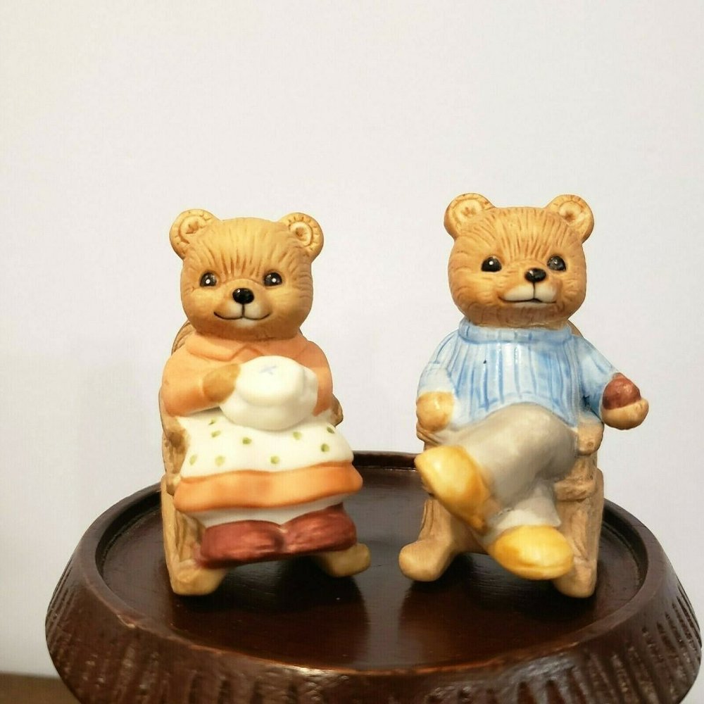 Vintage Homco Bear Figurines Rocking Chair Papa Smoking Mama Needlepoint 2.5"